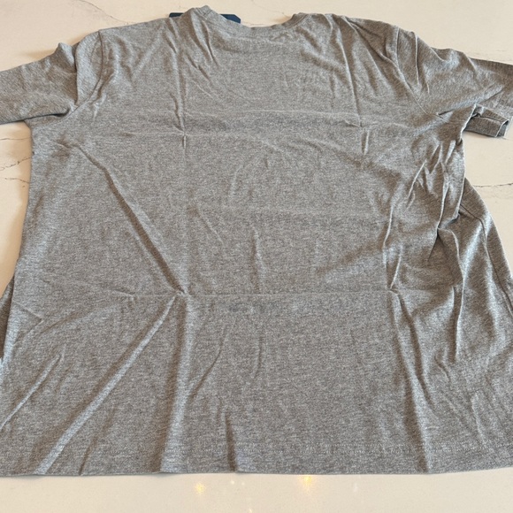 Life is Good “Peace Love Dogs” Crusher Tee Shirt Size: large Color: gray - Picture 2 of 11